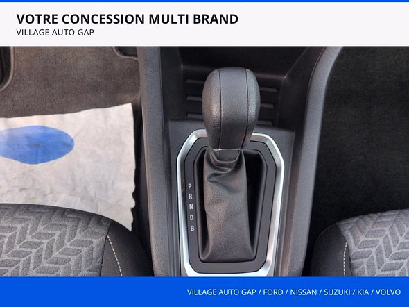 RENAULT Clio 1.6 E-Tech hybride 145ch Evolution - Miniature 16