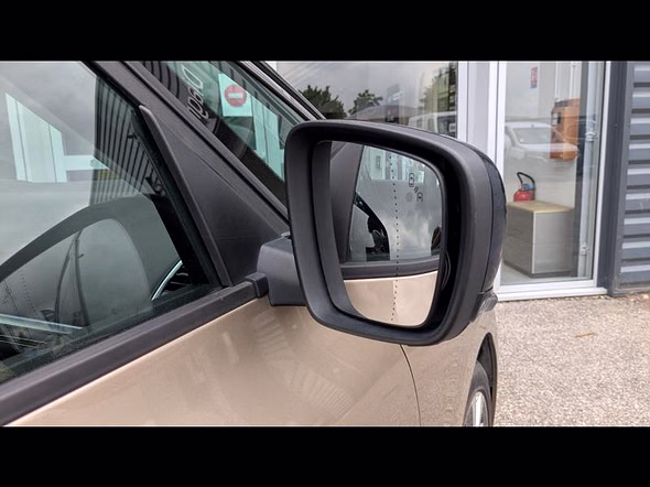 RENAULT Scenic 1.5 dCi 110ch energy Intens EDC - Miniature 24