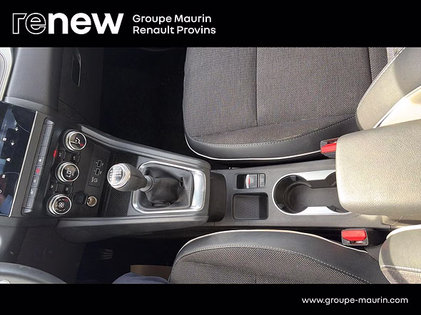 RENAULT Captur 1.0 TCe 90ch Techno - Miniature 26
