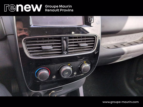 RENAULT Clio 0.9 TCe 90ch energy Business 5p - Miniature 27