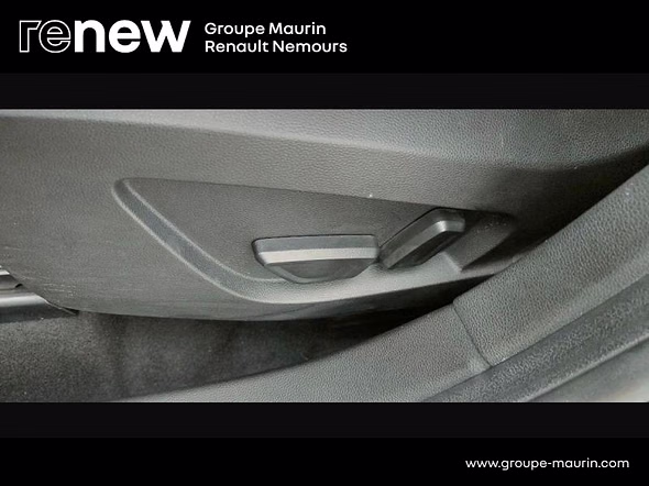 RENAULT Captur 1.6 E-Tech hybride rechargeable 160ch Initiale Paris -21 - Miniature 37