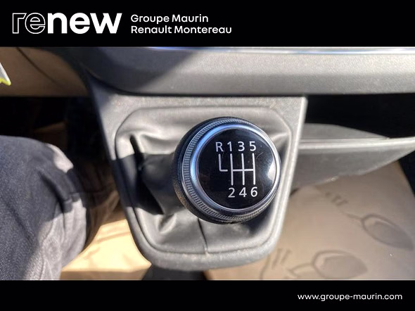 RENAULT Trafic Fg L1H1 2T8 2.0 Blue dCi 130ch Grand Confort - Miniature 16
