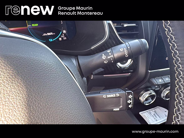 RENAULT Arkana 1.6 E-Tech hybride 145ch Engineered -22 - Miniature 26