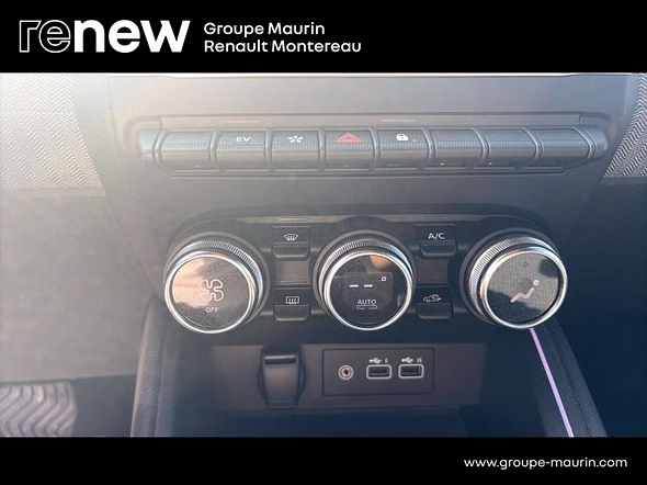 RENAULT Clio 1.6 E-Tech 145ch full hybrid Techno - 24 - Miniature 31