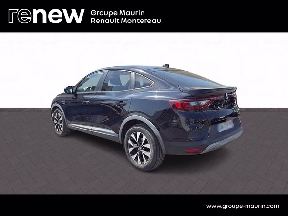 RENAULT Arkana 1.6 E-Tech hybride 145ch Evolution -22 - Vue 3