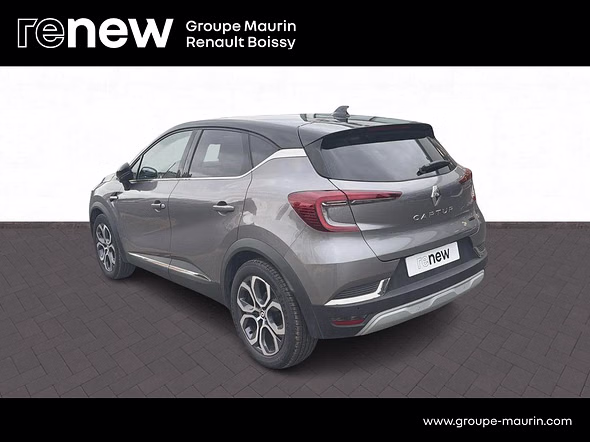 RENAULT Captur 1.6 E-Tech hybride 145ch Techno - Vue 4