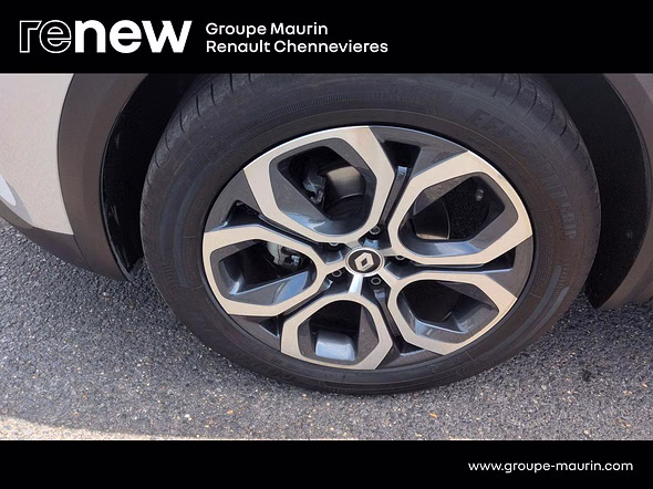 RENAULT Captur 1.3 TCe mild hybrid 140ch Techno - Miniature 19