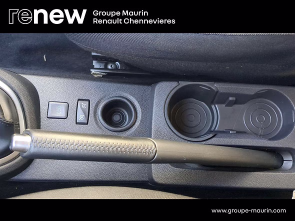 RENAULT Captur I (J87) Ph2 1.3 TCe 130 FAP Intens - Miniature 22