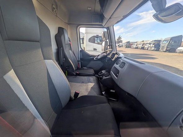 RENAULT TRUCKS D D 12 MED P4X2 250 E6 - Miniature 6