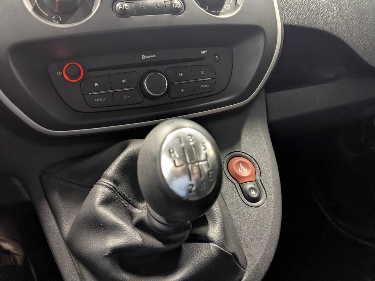 RENAULT Kangoo Express 1.5 dCi 110ch energy Extra R-Link Euro6   8741.67€ ht - Photo 20
