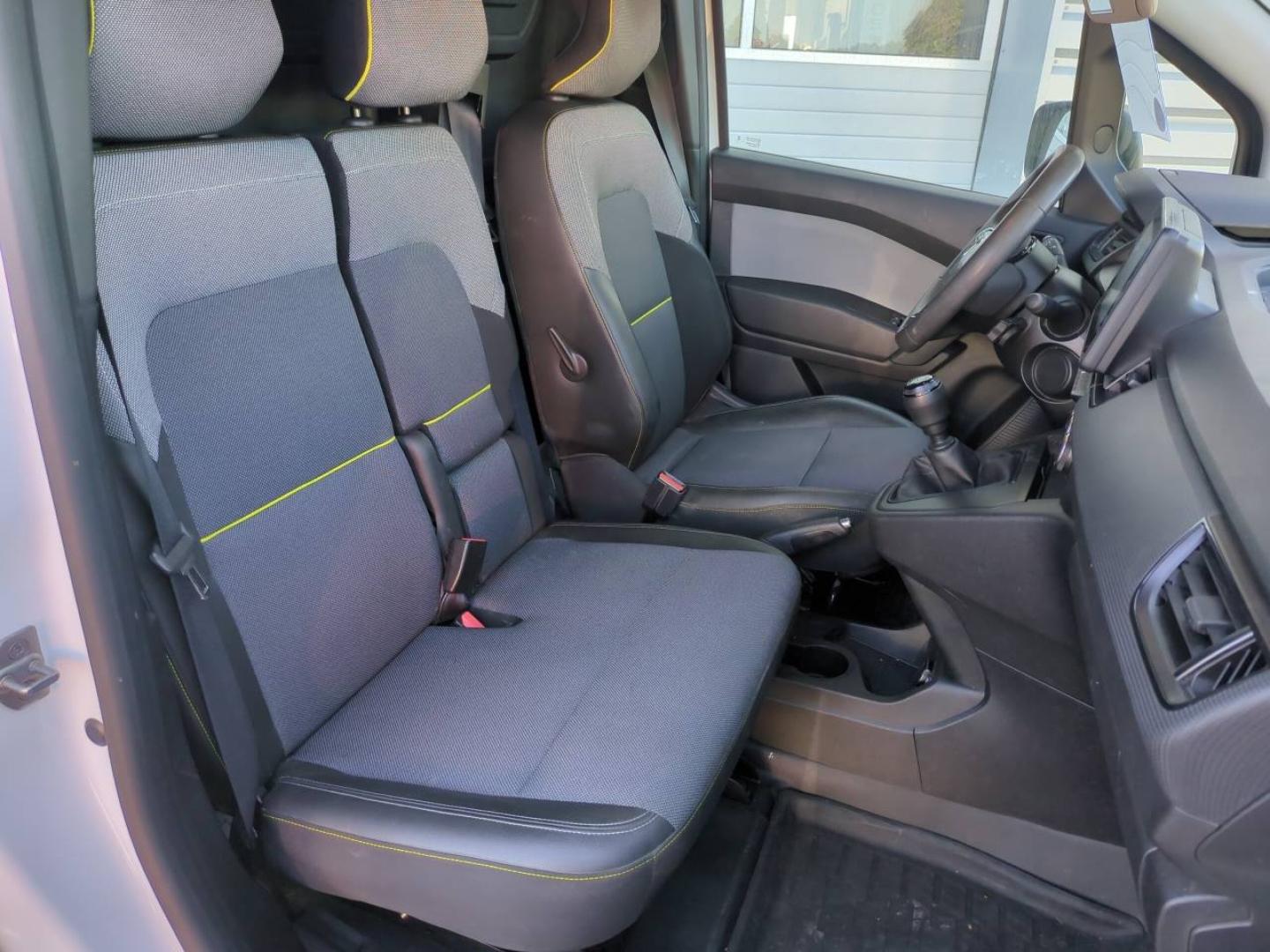 RENAULT Kangoo Van L1 1.5 Blue dCi 95ch Grand Confort - 22 - Photo 13