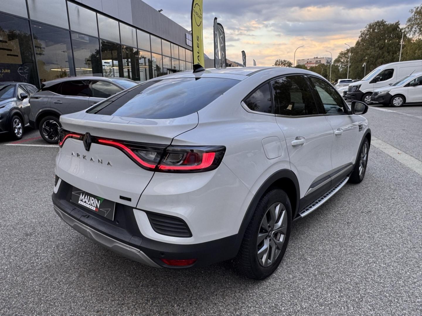 RENAULT Arkana 1.6 E-Tech 145ch full hybrid  Techno -24 - Photo 9