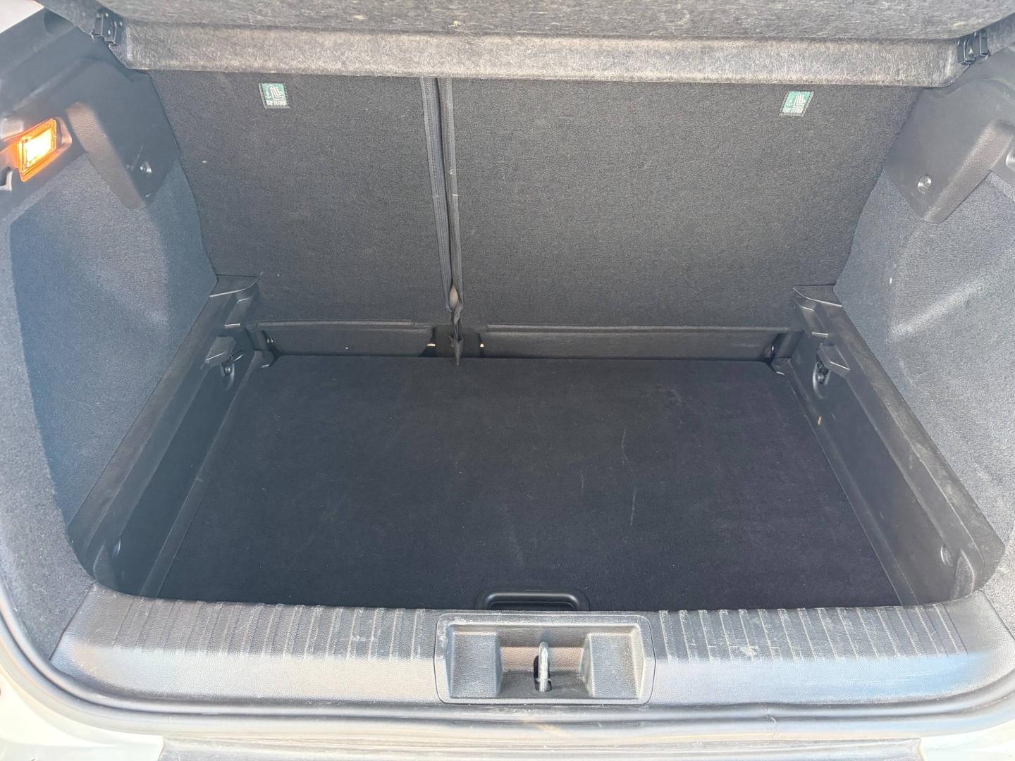 RENAULT Captur 1.3 TCe mild hybrid 140ch Techno - Photo 9