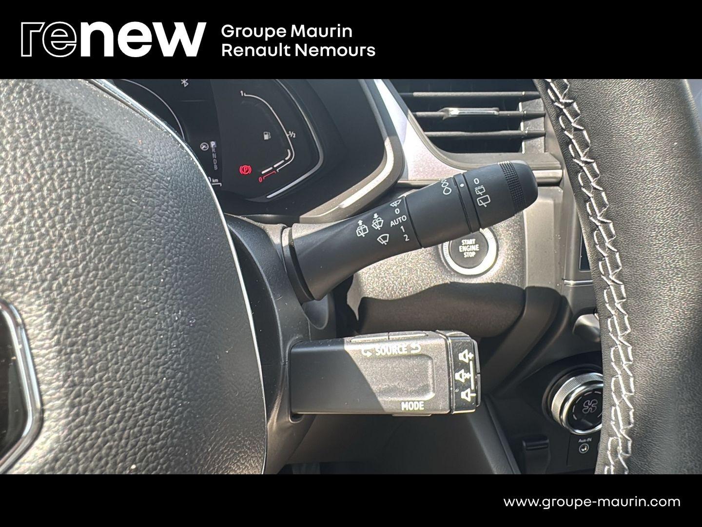 RENAULT Captur 1.6 E-Tech hybride 145ch Equilibre - Photo 24