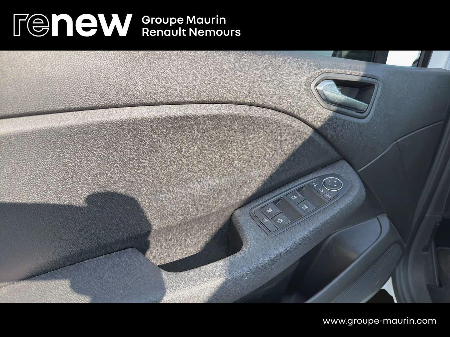 RENAULT Clio 1.5 Blue dCi 100ch Evolution - 24 - Photo 16