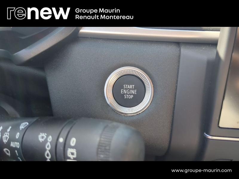RENAULT Captur 1.6 E-Tech hybride 145ch Evolution - Photo 17