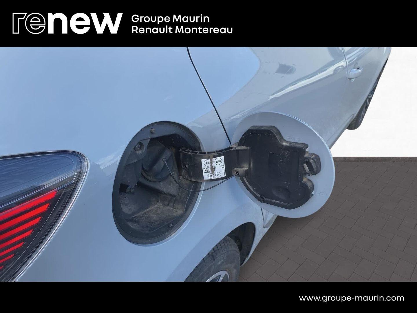 RENAULT Clio 1.0 TCe 90ch Techno - 24 - Photo 9