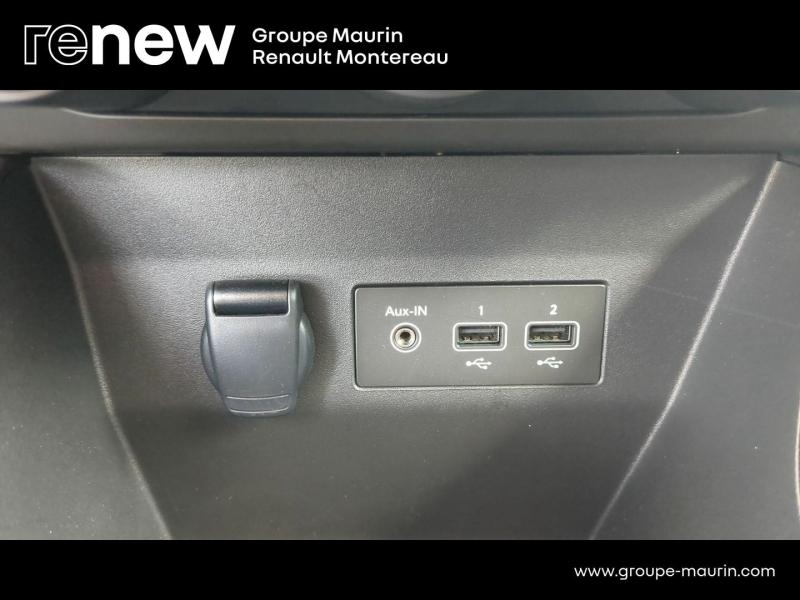 RENAULT Clio 1.0 TCe 100ch Evolution GPL - Photo 30