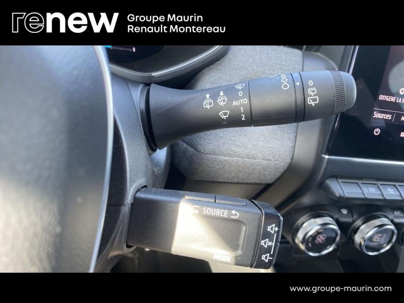 RENAULT Clio 1.6 E-Tech 145ch full hybrid Techno - 24 - Photo 19