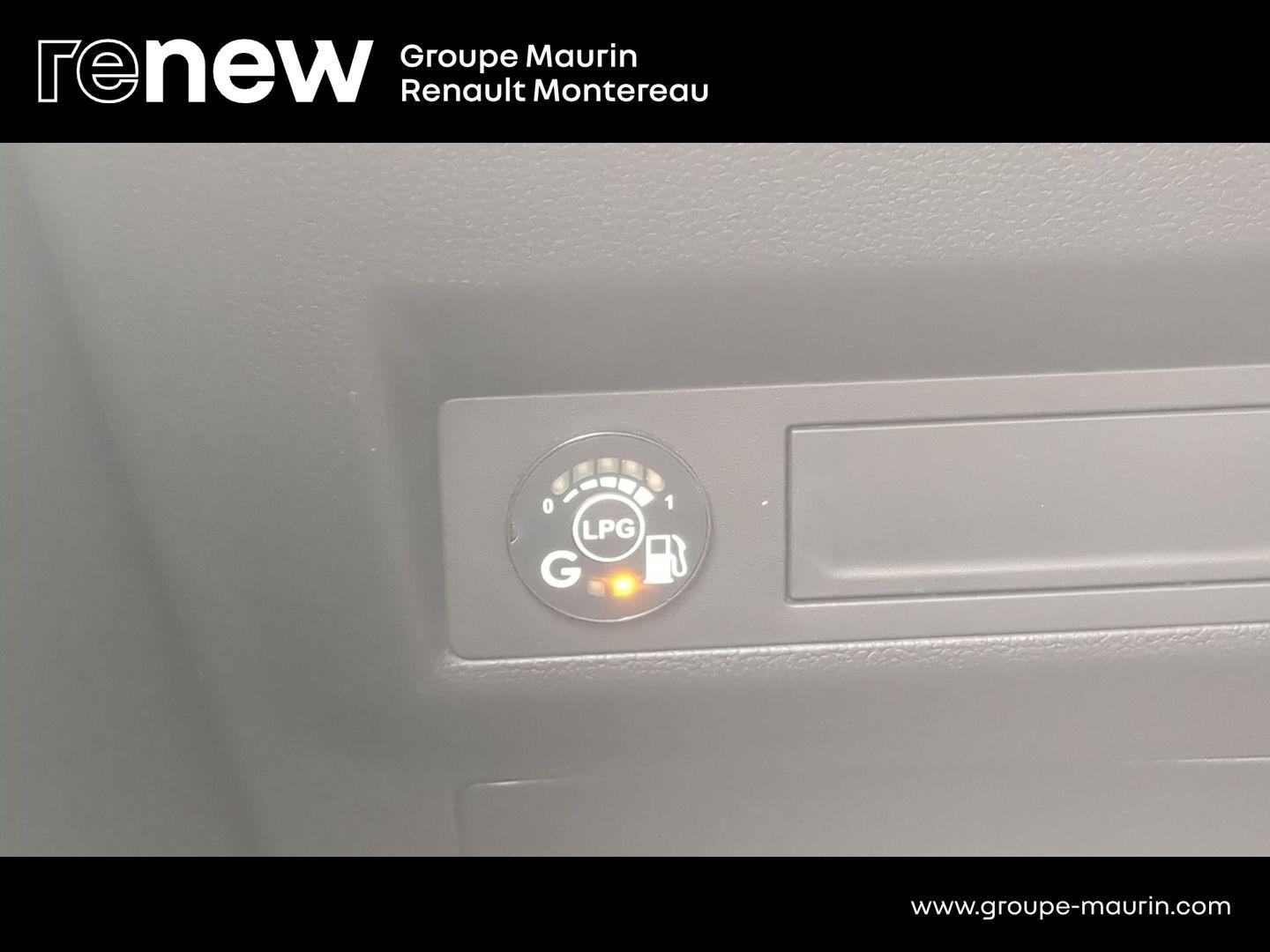 RENAULT Captur 1.0 Eco-G 100ch Evolution - Photo 25