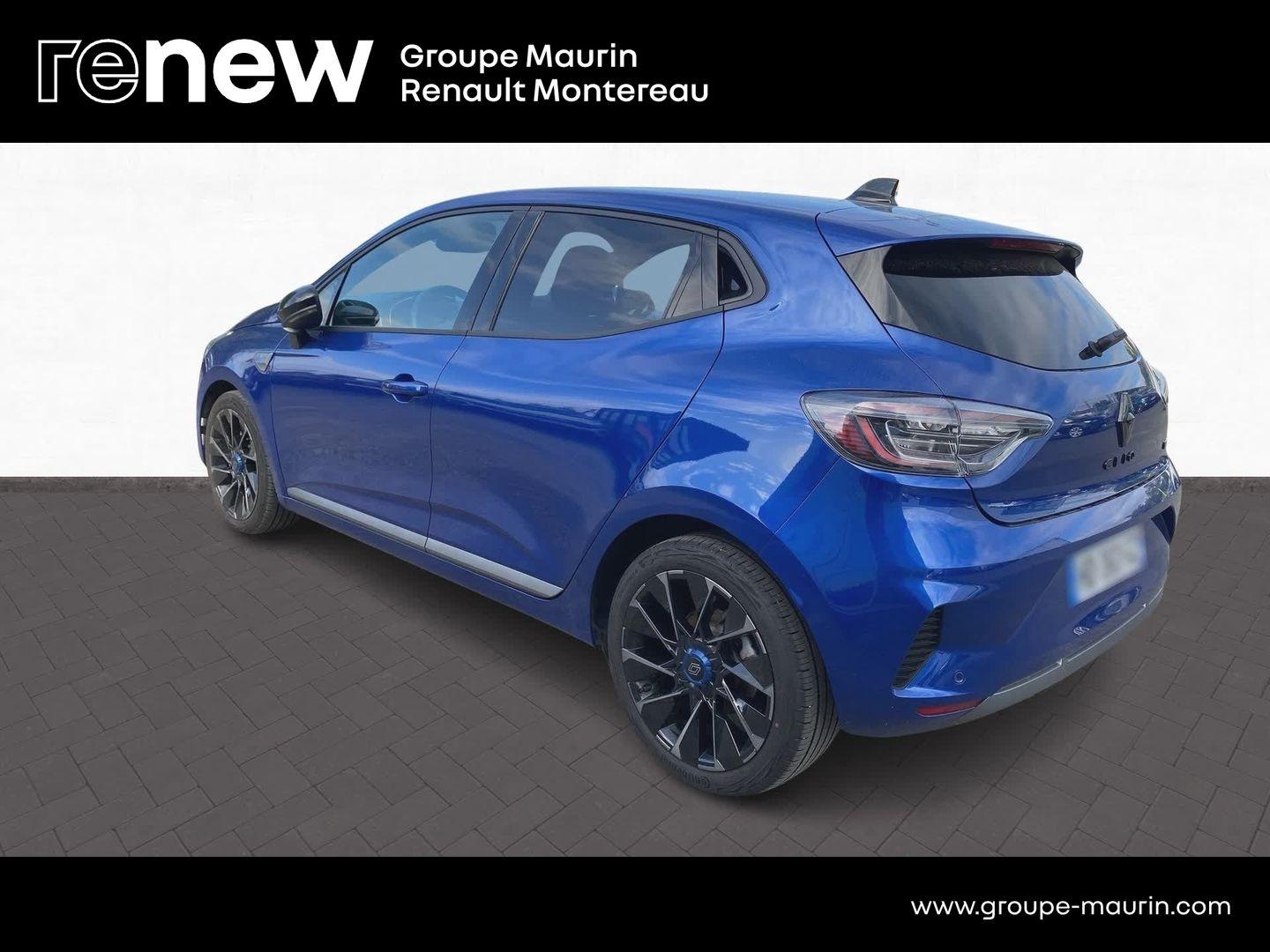 RENAULT Clio 1.6 E-Tech 145ch full hybrid esprit Alpine - 25 - Photo 3