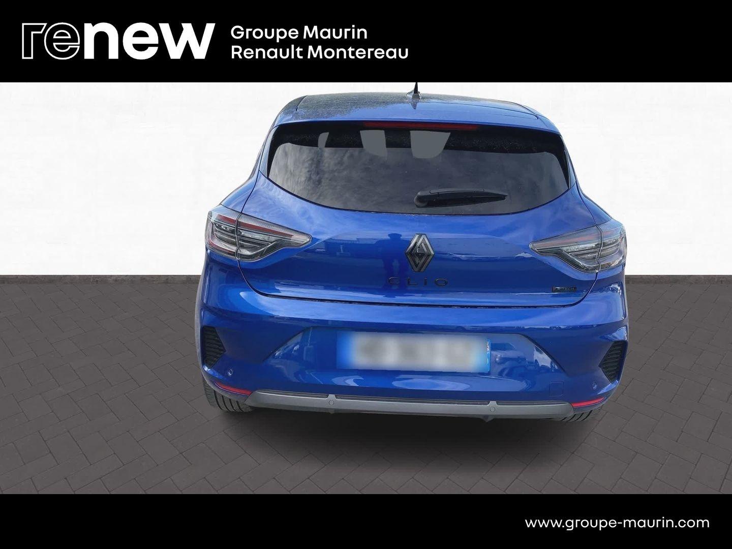 RENAULT Clio 1.6 E-Tech 145ch full hybrid esprit Alpine - 25 - Photo 4