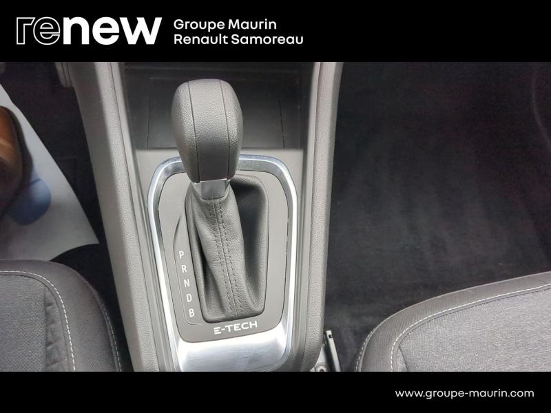 RENAULT Captur 1.6 E-Tech hybride 145ch Evolution - Photo 19