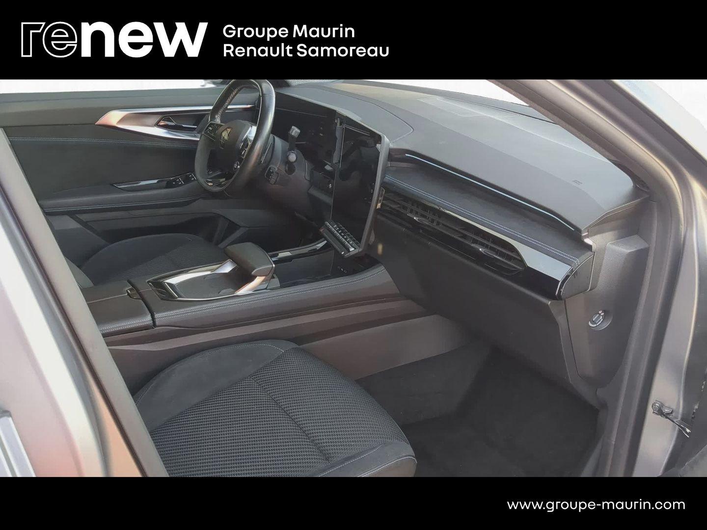 RENAULT Austral 1.2 E-Tech full hybrid 200ch Iconic esprit Alpine - Photo 16