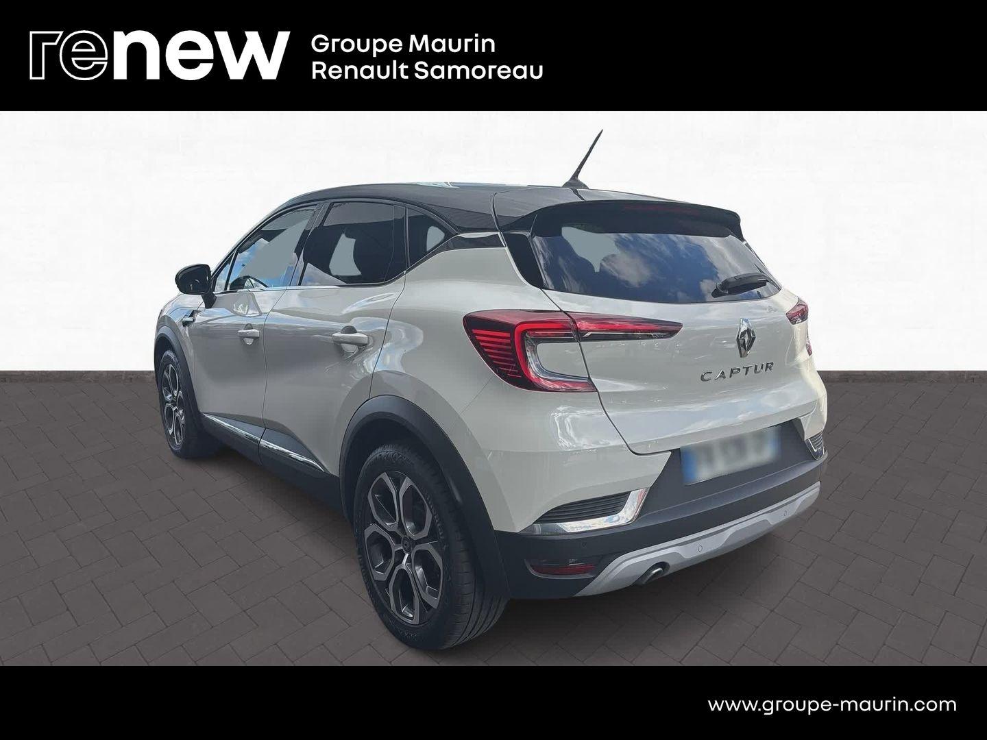 RENAULT Captur 1.5 Blue dCi 115ch Intens EDC - Photo 2