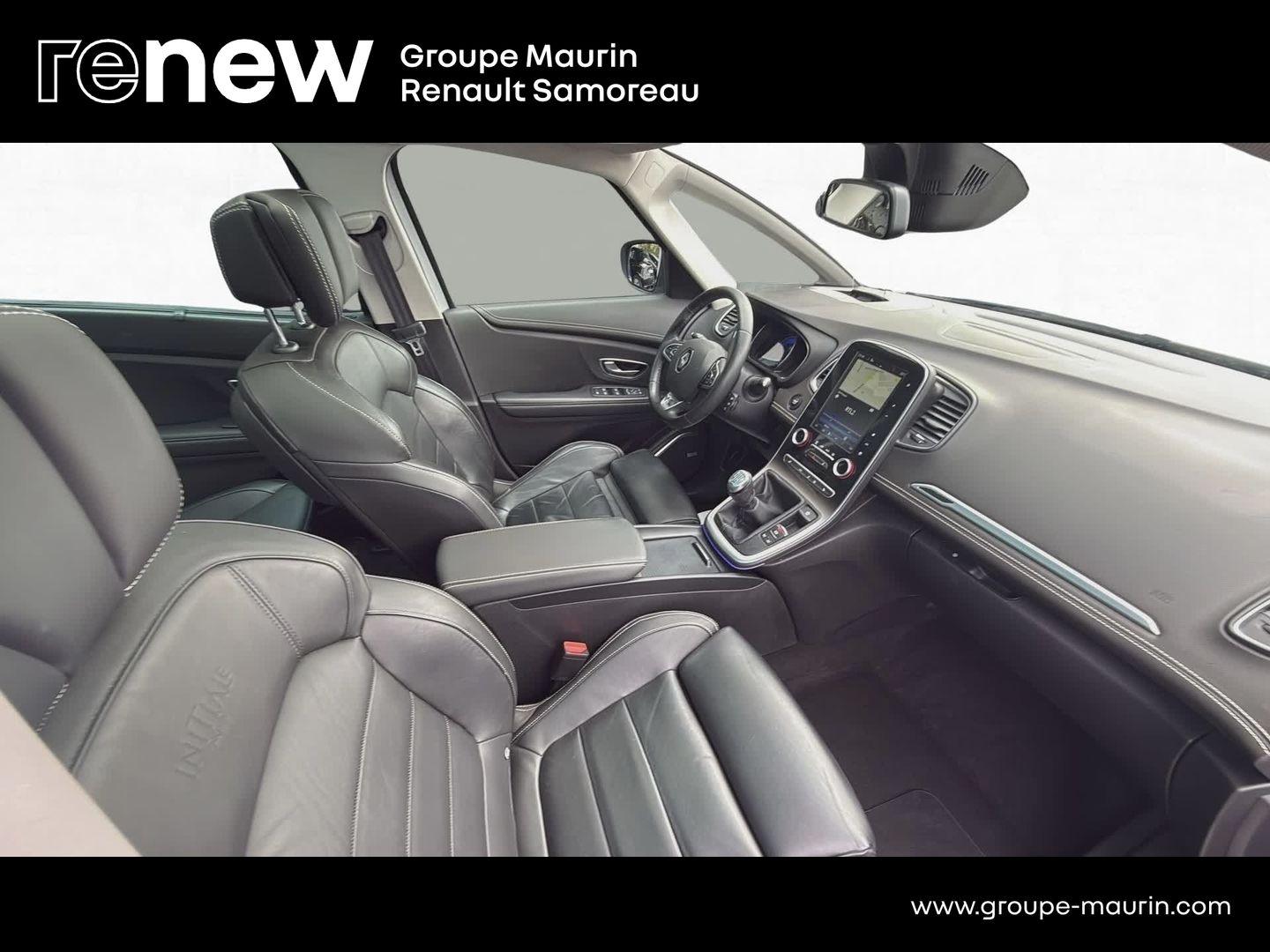 RENAULT Grand Scenic 1.6 dCi 130ch Energy Initiale Paris - Photo 17