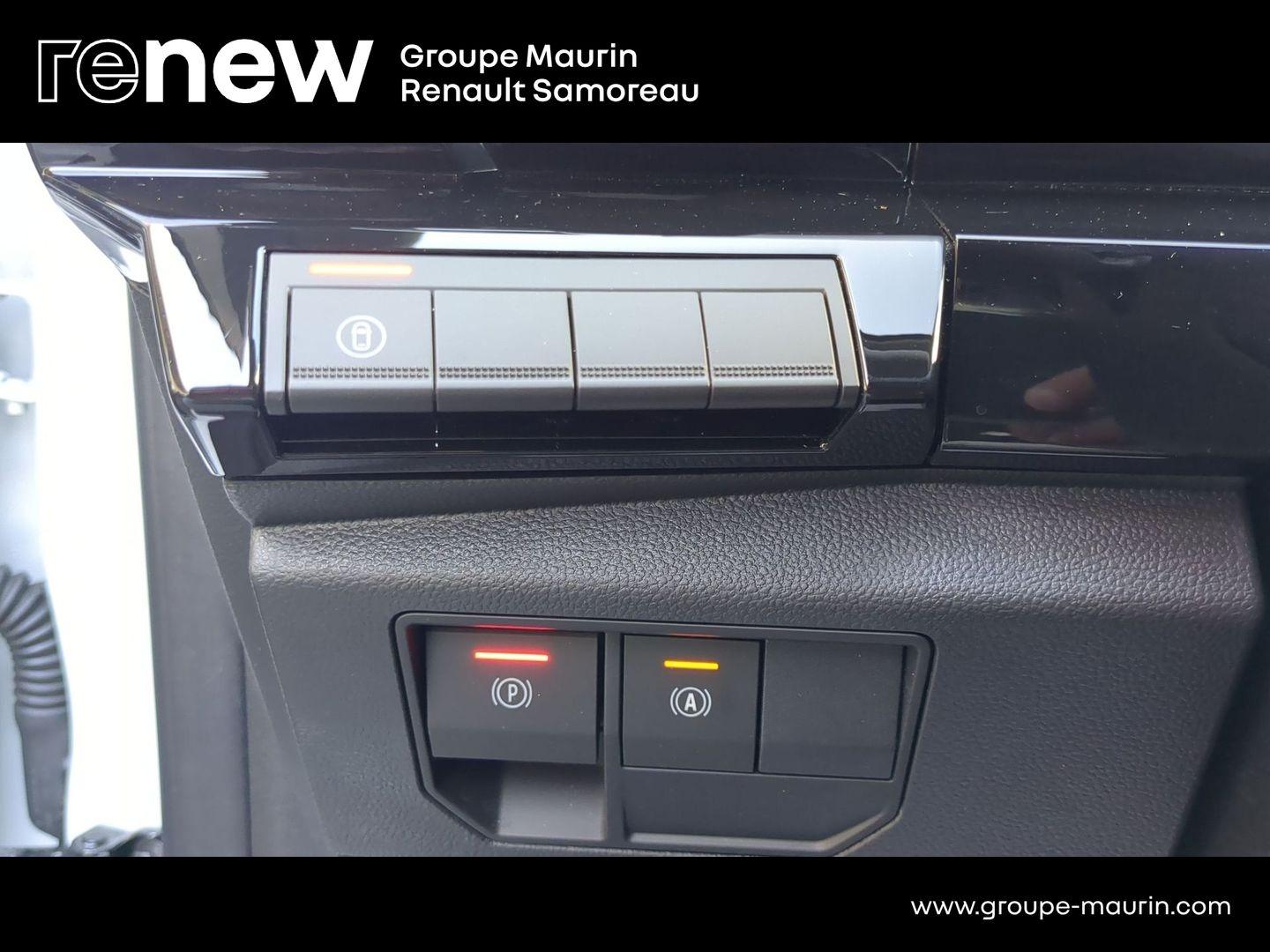 RENAULT Austral 1.2 E-Tech full hybrid 200ch Techno - 25 - Photo 23