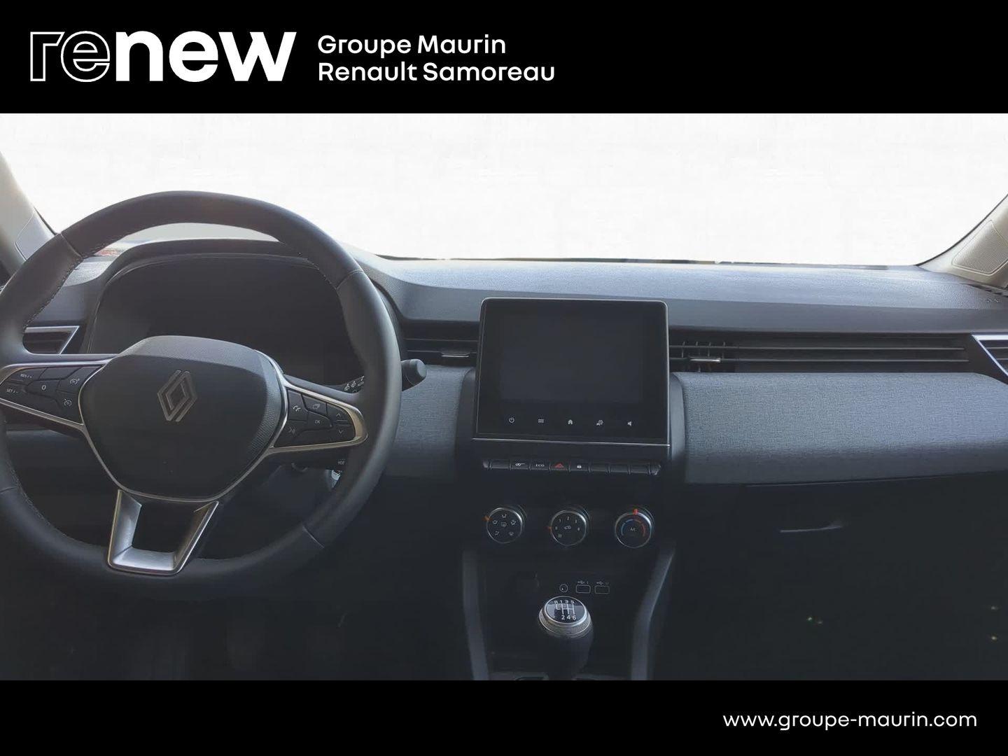 RENAULT Clio 1.5 dCi 100ch Evolution - 25 - Photo 12