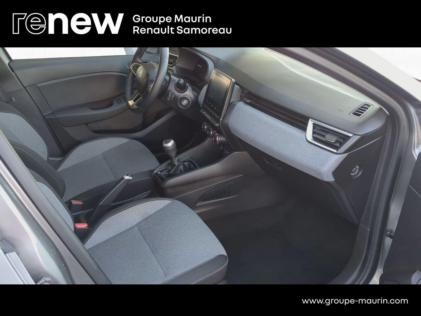 RENAULT Clio 1.5 dCi 100ch Evolution - 25 - Photo 15