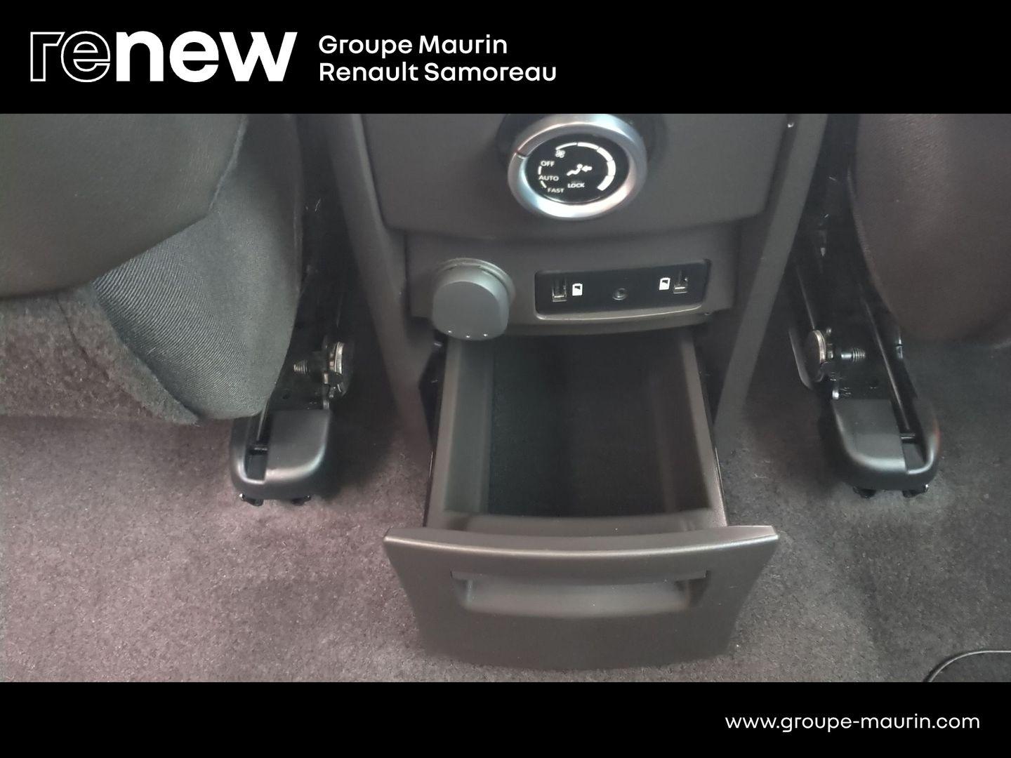 RENAULT Espace 1.6 dCi 160ch energy Intens EDC - Photo 17