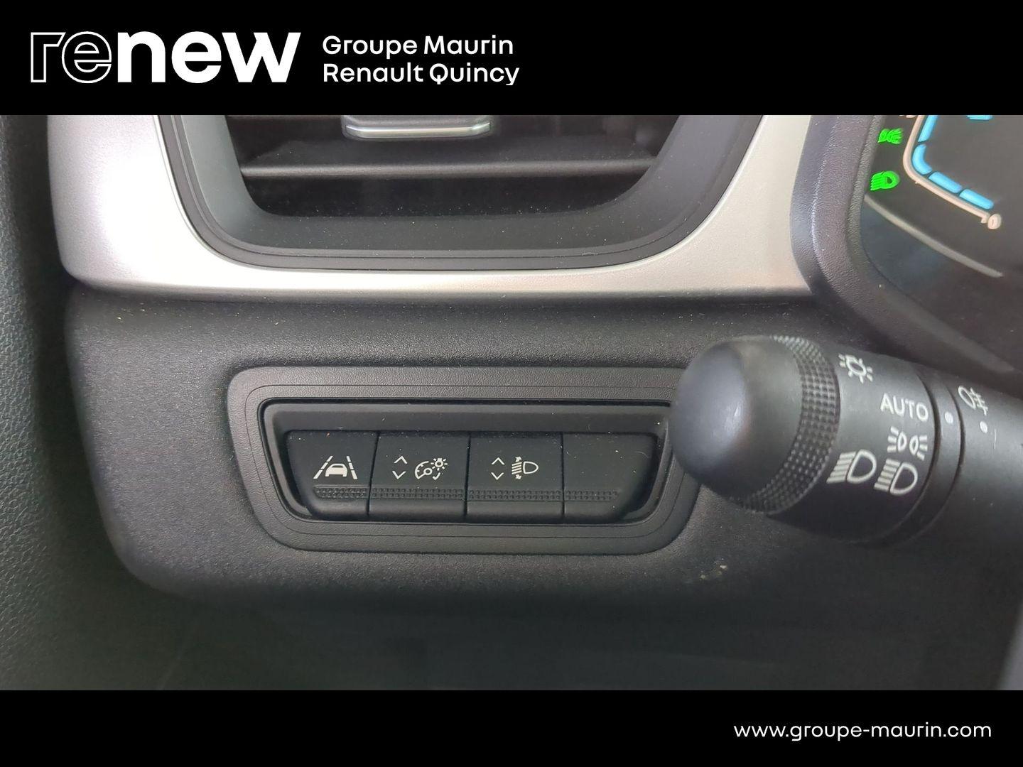 RENAULT Captur 1.6 E-Tech hybride 145ch Business -21 - Photo 19