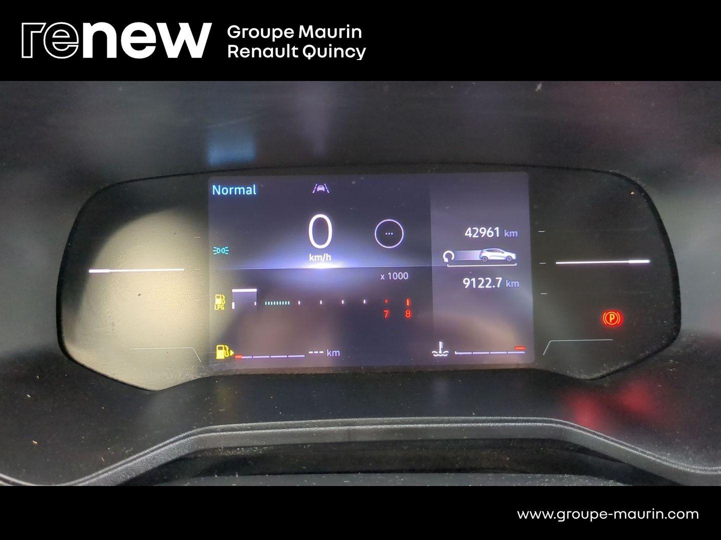 RENAULT Clio 1.0 Eco-G 100ch Evolution - 24 - Photo 15