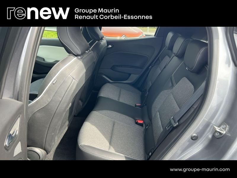 RENAULT Clio 1.6 E-Tech hybride 145ch Techno - Photo 11