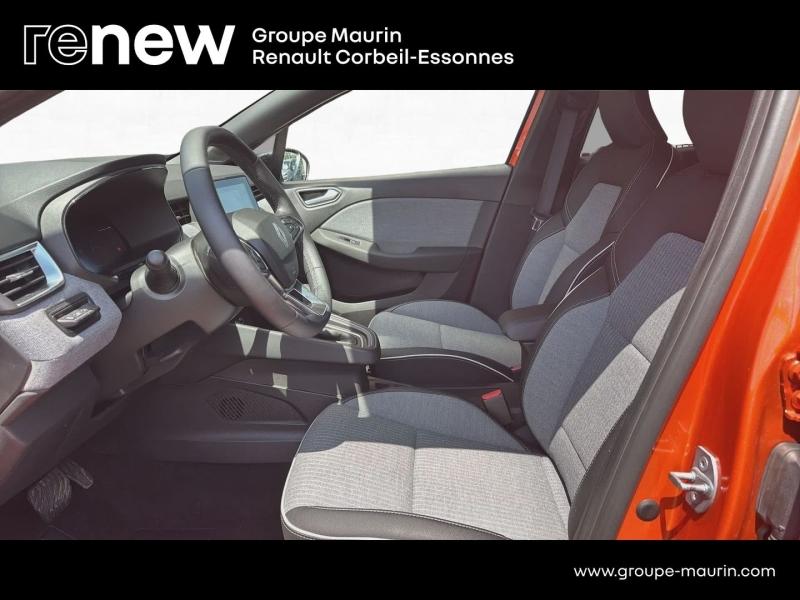 RENAULT Clio 1.6 E-Tech 145ch full hybrid Techno - 24 - Photo 11