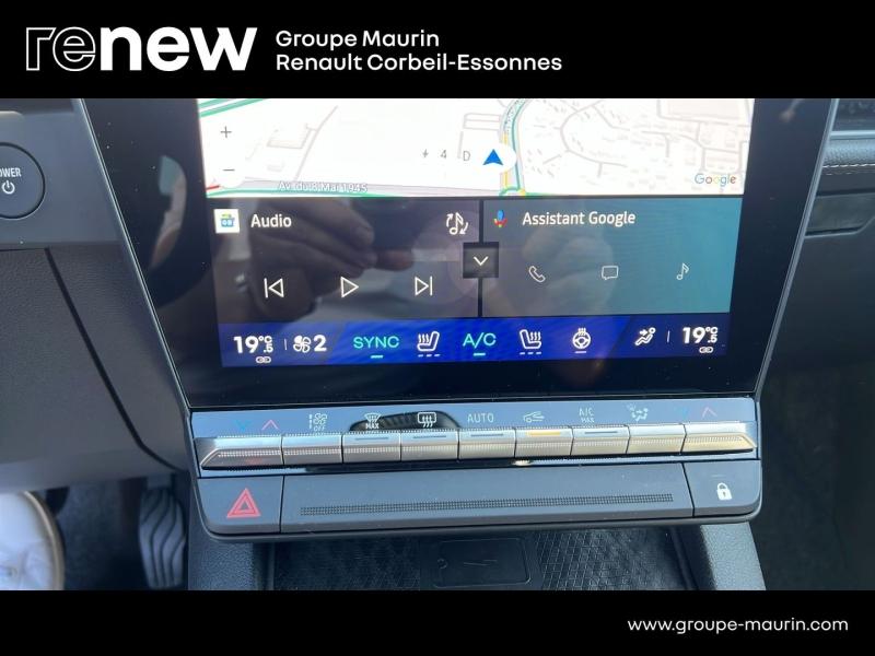 RENAULT Megane E-Tech Electric 220ch 60kWh Iconic autonomie confort -25 - Photo 22
