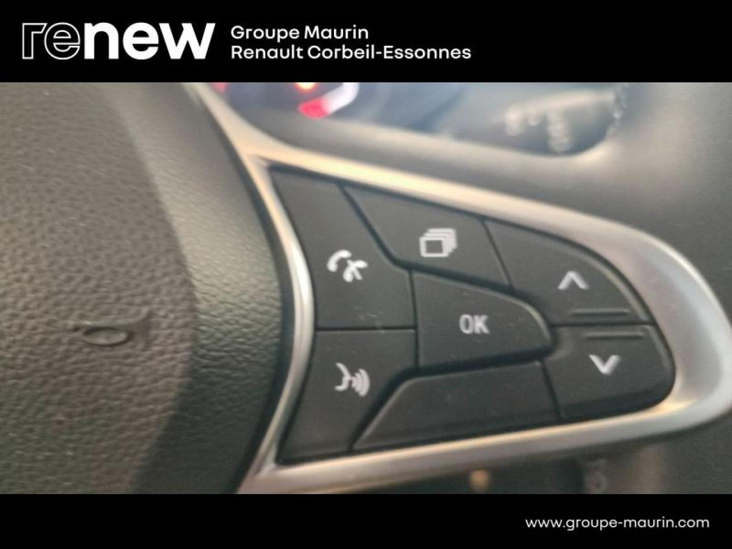 RENAULT Clio 1.6 E-Tech hybride 140ch Business -21N - Photo 20