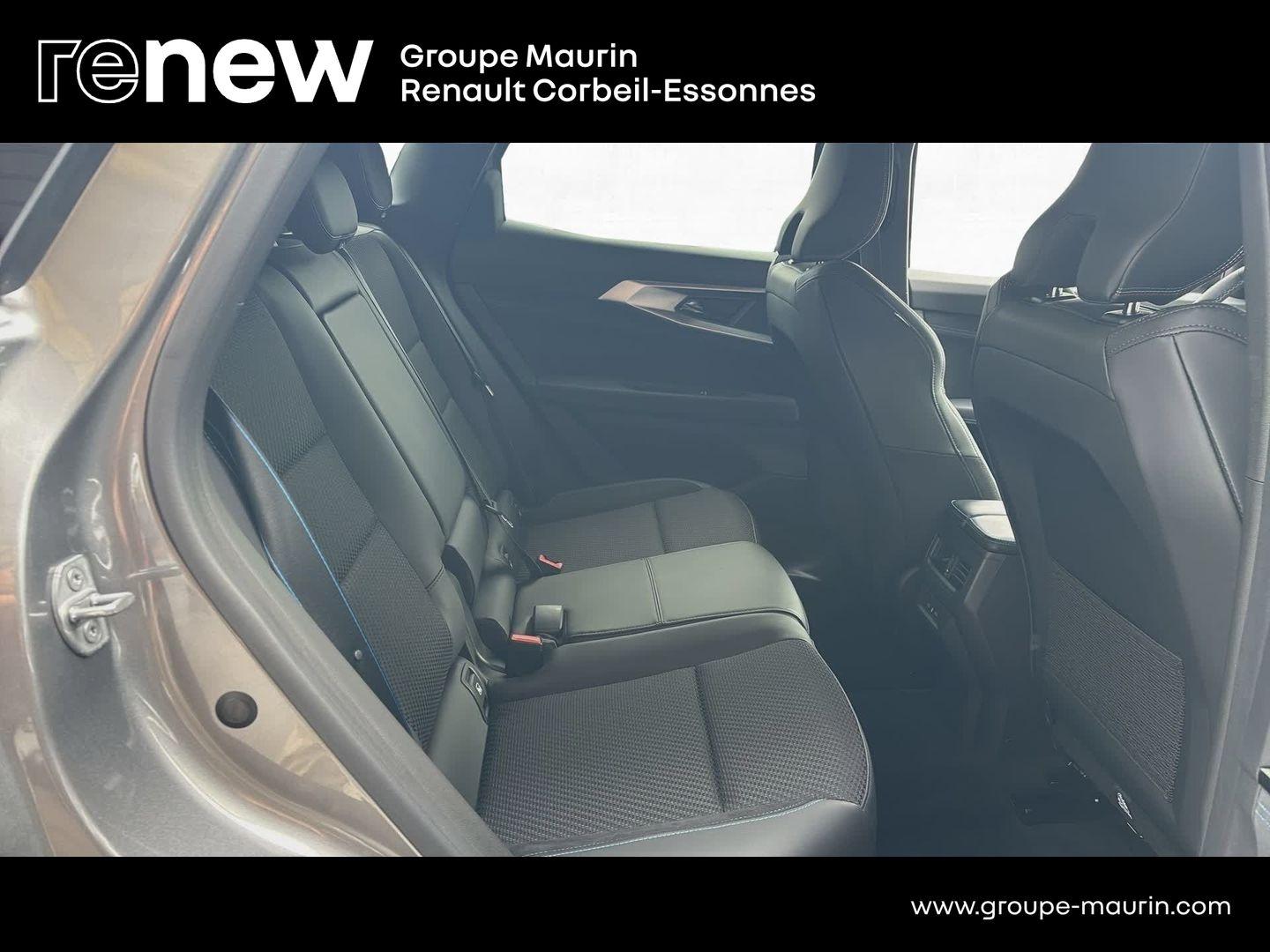 RENAULT Austral 1.2 E-Tech full hybrid 200ch esprit Alpine - 26 - Photo 18