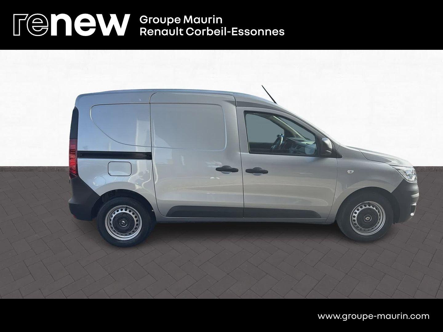 RENAULT Express Van 1.3 TCe 100ch Confort 22 - Photo 6
