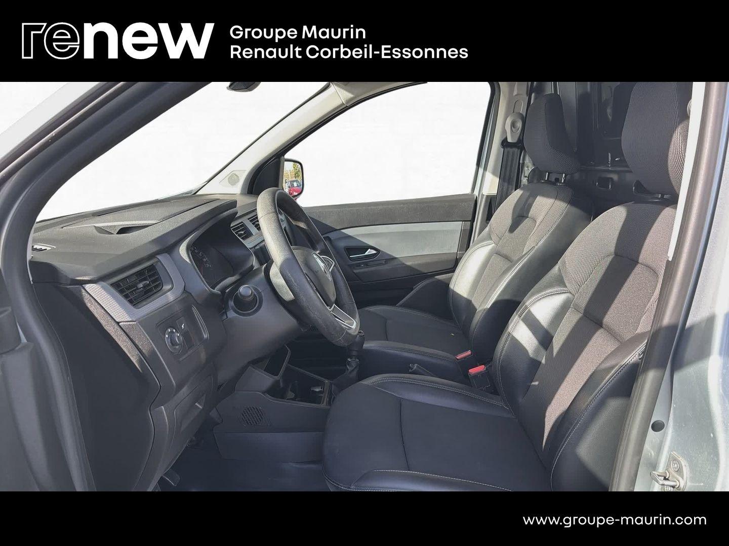RENAULT Express Van 1.3 TCe 100ch Confort 22 - Photo 10