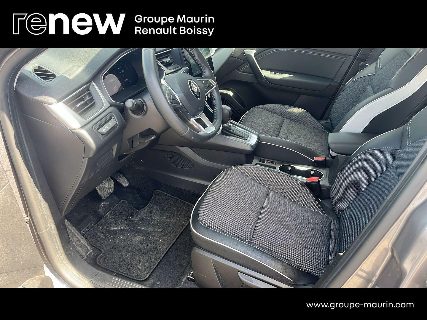 RENAULT Captur 1.6 E-Tech hybride 145ch Techno Fast Track - Photo 11