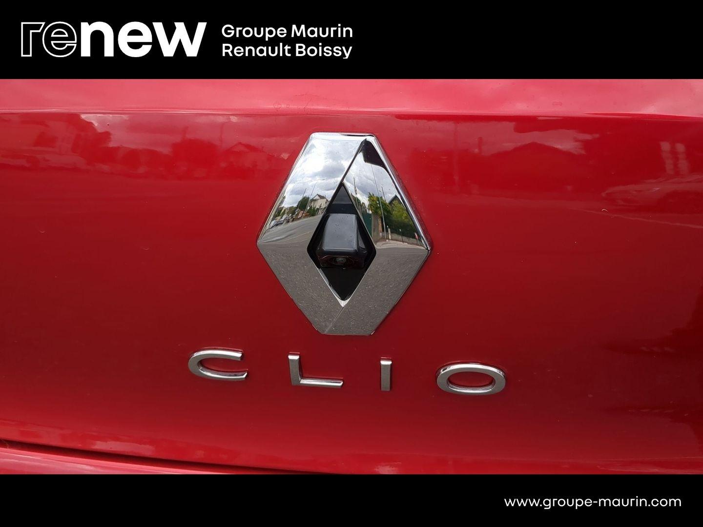 RENAULT Clio 1.6 E-Tech hybride 140ch RS Line -21N - Photo 19