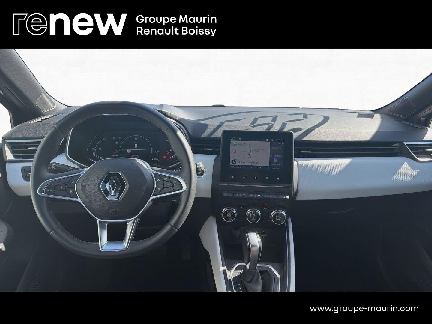 RENAULT Clio 1.6 E-Tech 140ch Intens -21 - Photo 9