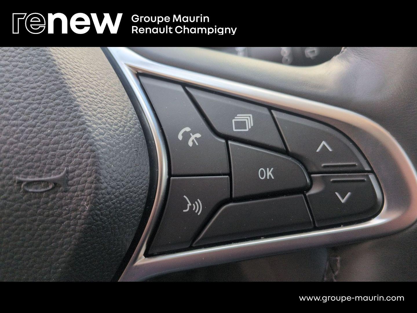RENAULT Captur 1.6 E-Tech hybride rechargeable 160ch Initiale Paris -21 - Photo 22