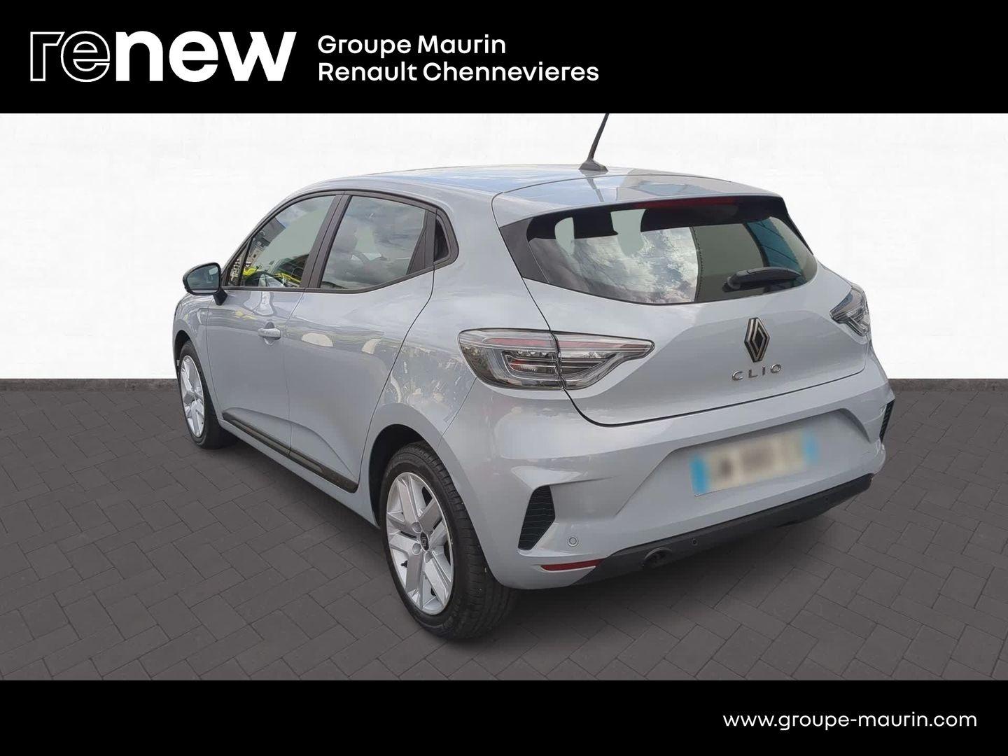 RENAULT Clio 1.5 Blue dCi 100ch Evolution - 24 - Photo 7
