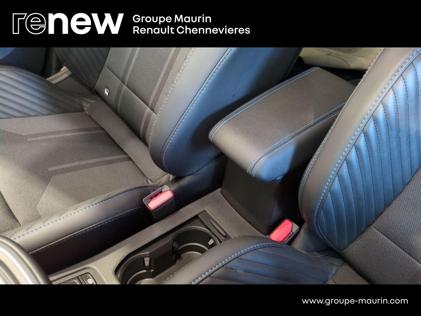 RENAULT Clio 1.6 E-Tech 145ch full hybrid esprit Alpine - 25 - Photo 23