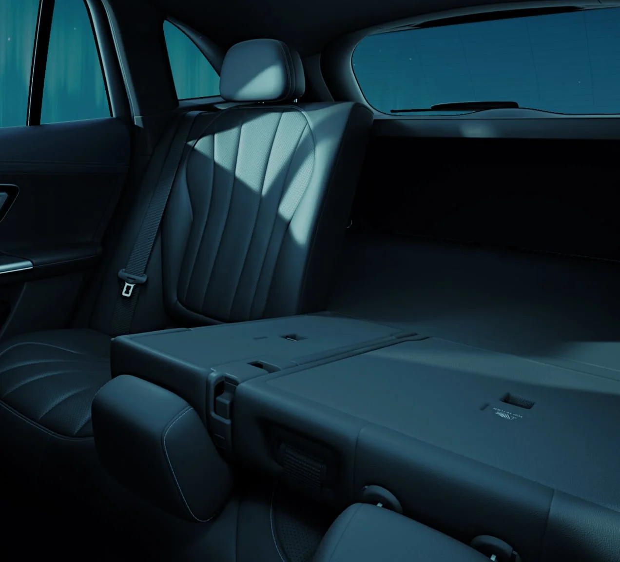 EQE SUV intérieur
